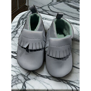 Carter's Child of Mine Unisex Baby Moccasin Shoes Gray 3-6 Months